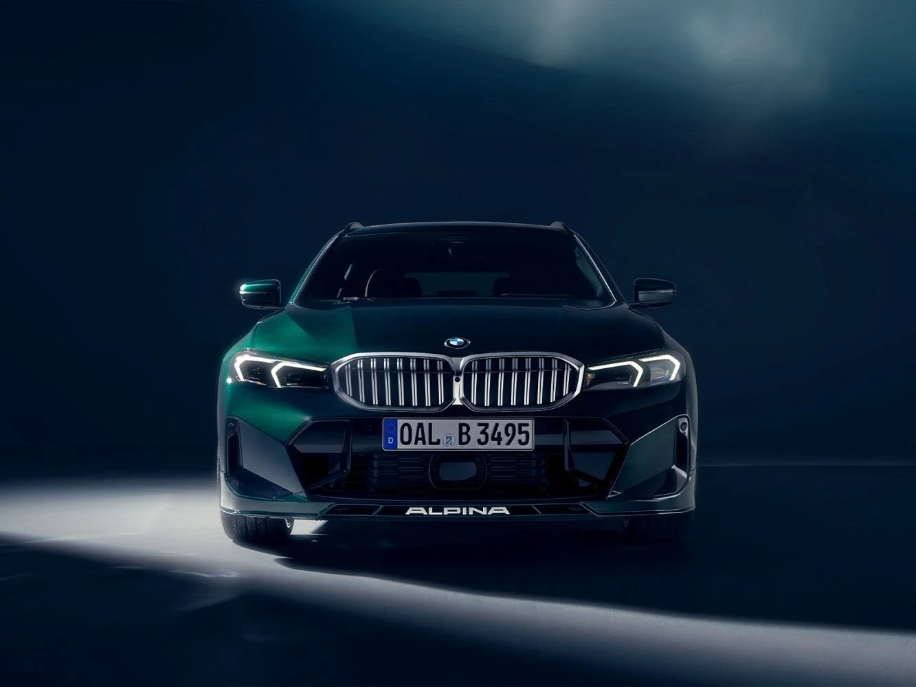 Alpina B3 3.0 (495 Hp) AWD SWITCH-TRONIC2022 - 2024 thumbnail 3