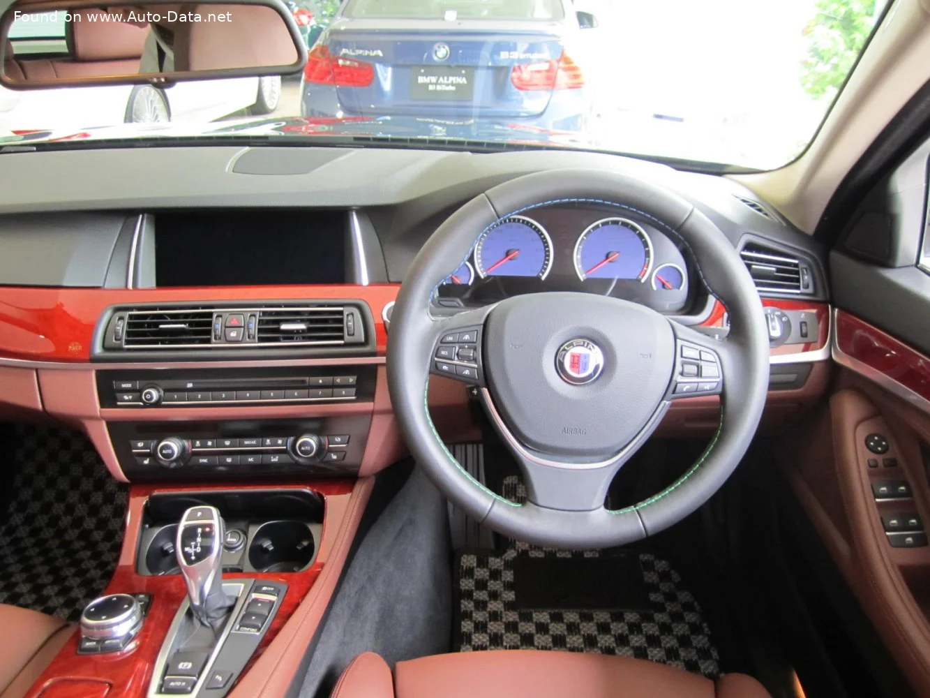 Alpina B5 4.4 V8 (600 Hp) Switch-Tronic2013 - 2017 thumbnail 11