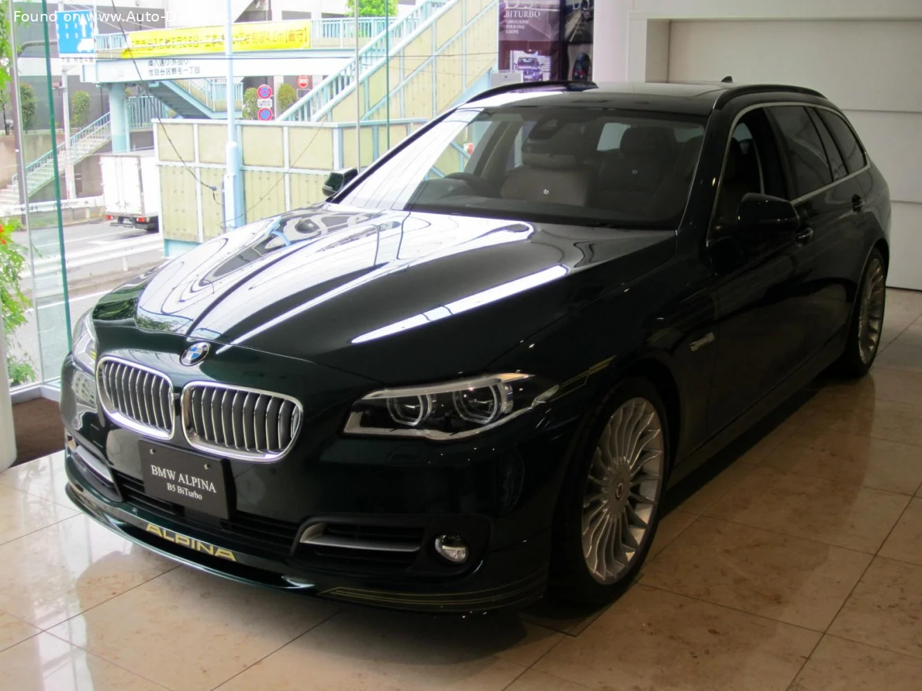 Alpina B5 4.4 V8 (600 Hp) Switch-Tronic2013 - 2017 thumbnail 9