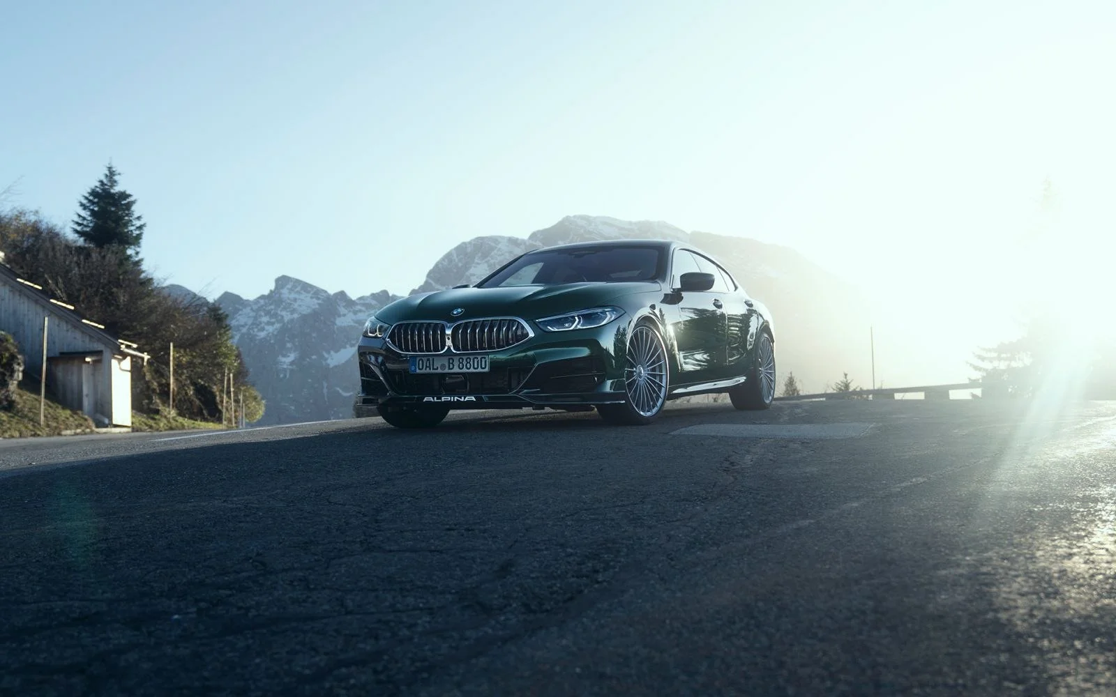 Alpina B8 4.4 V8 (621 Hp) xDrive Switch-Tronic2021 - 2022 thumbnail 2