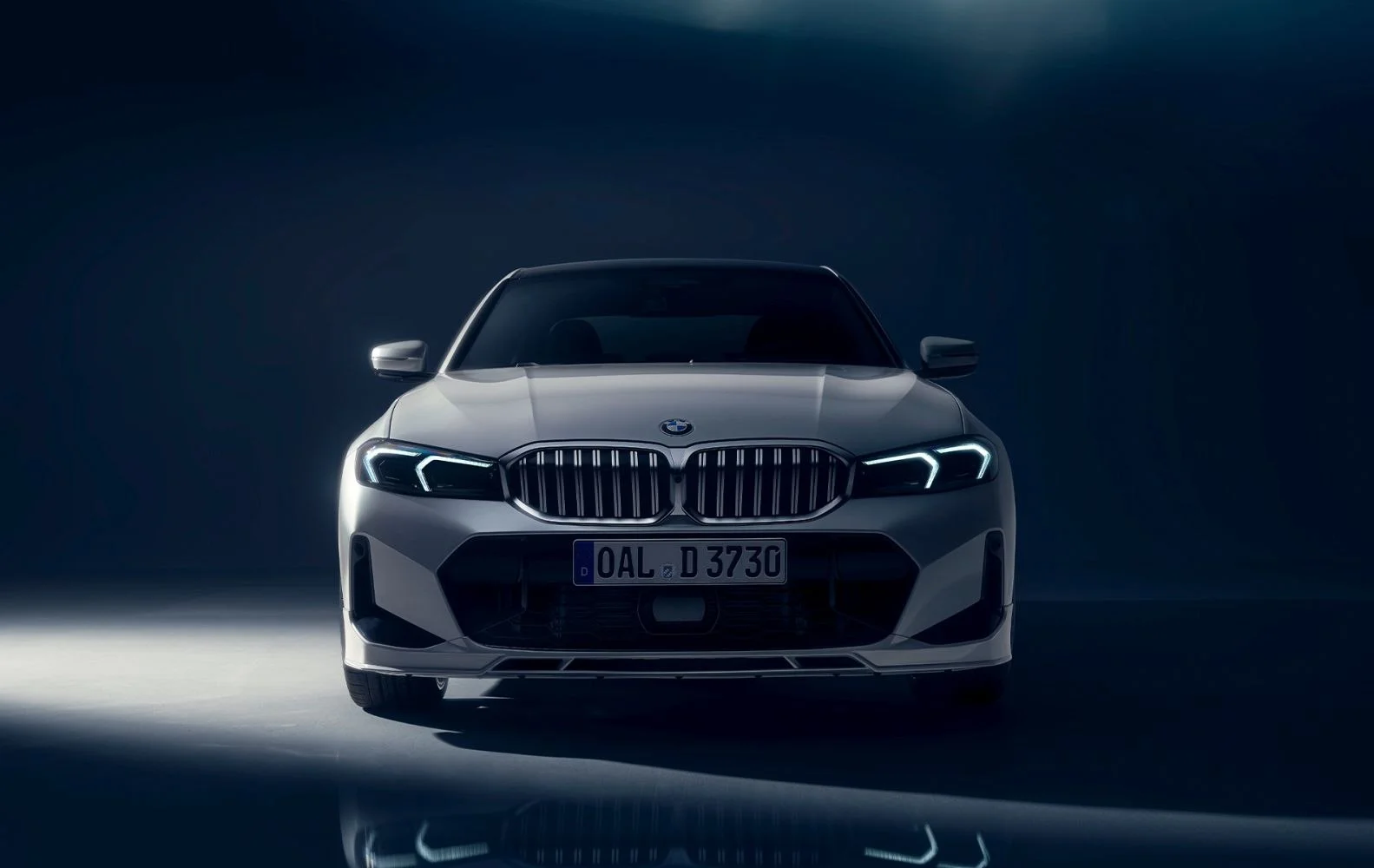Alpina D3 S 3.0 (355 Hp) Mild Hybrid AWD SWITCH-TRONIC2022 - thumbnail 3