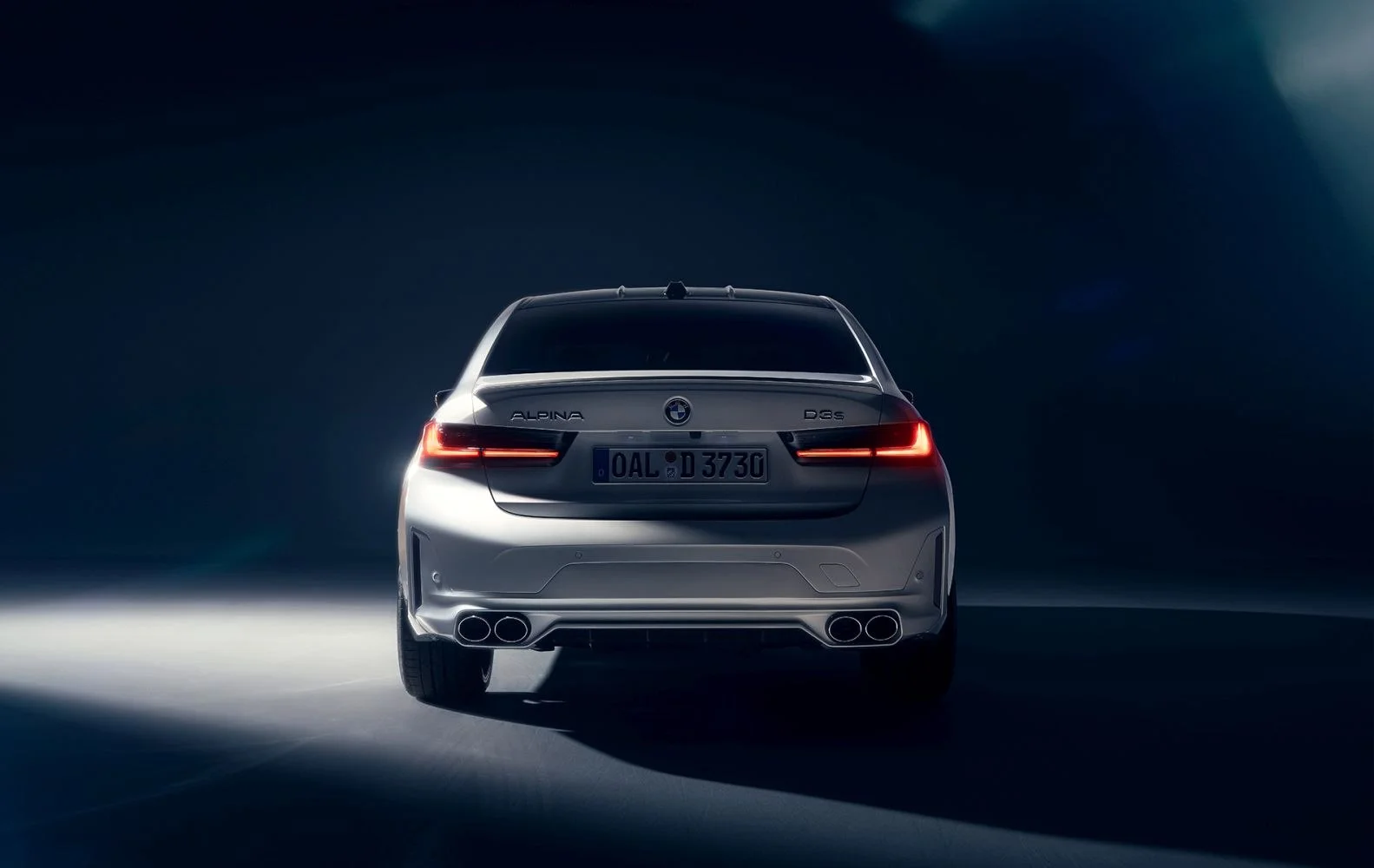 Alpina D3 S 3.0 (355 Hp) Mild Hybrid AWD SWITCH-TRONIC2022 - thumbnail 4