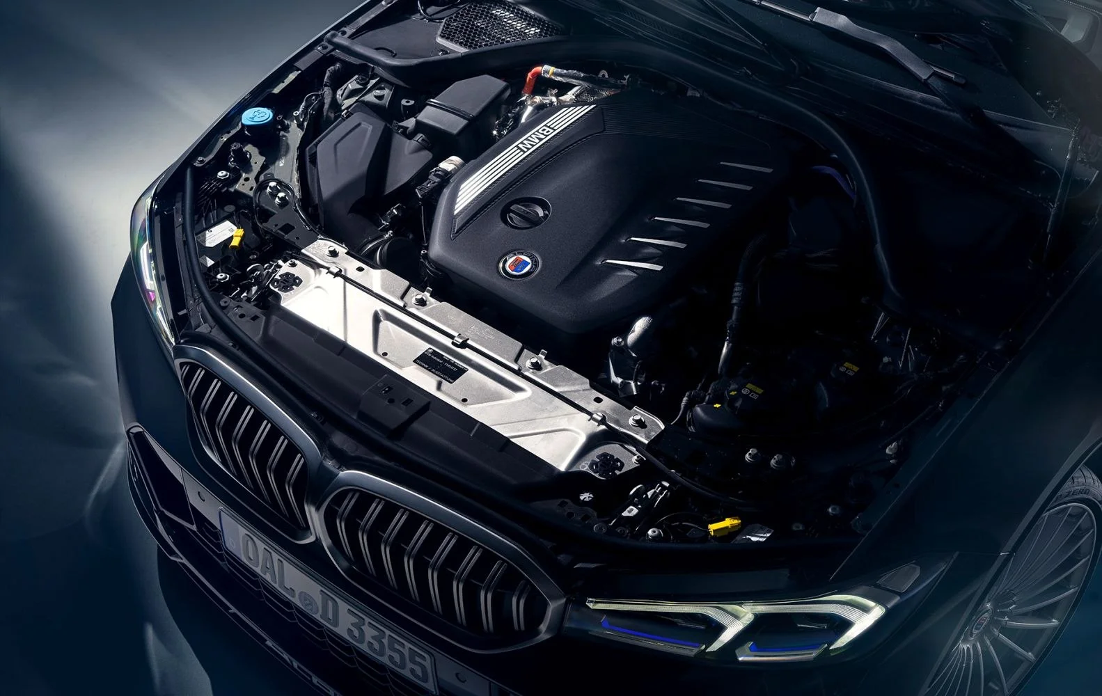 Alpina D3 S 3.0 (355 Hp) Mild Hybrid AWD SWTICH-TRONIC2022 - thumbnail 5