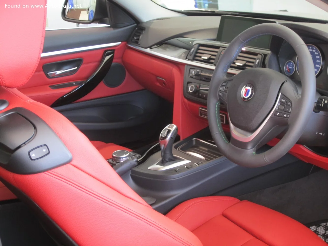Alpina D4 3.0d (350 Hp) Switch-Tronic2014 - 2017 thumbnail 13