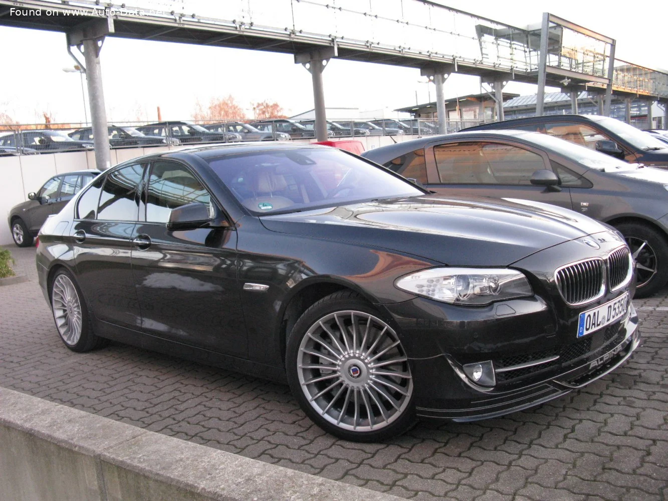 Alpina D5 3.0 (350 Hp) BITURBO2011 - 2013 thumbnail 2