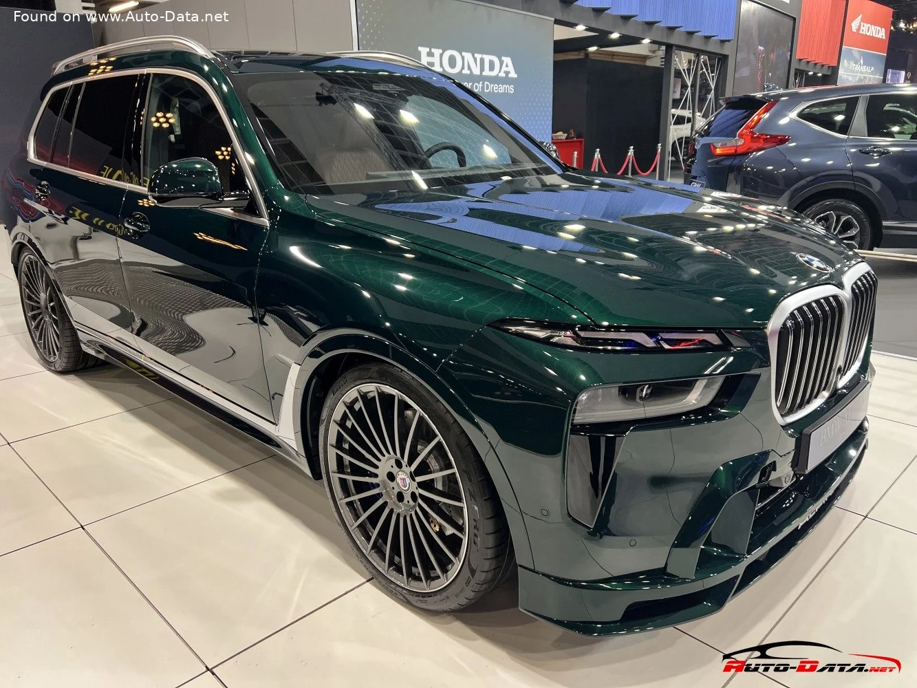 Alpina XB7 4.4 V8 (621 Hp) Mild Hybrid xDrive Switch-Tronic2022 - 2024 thumbnail 2