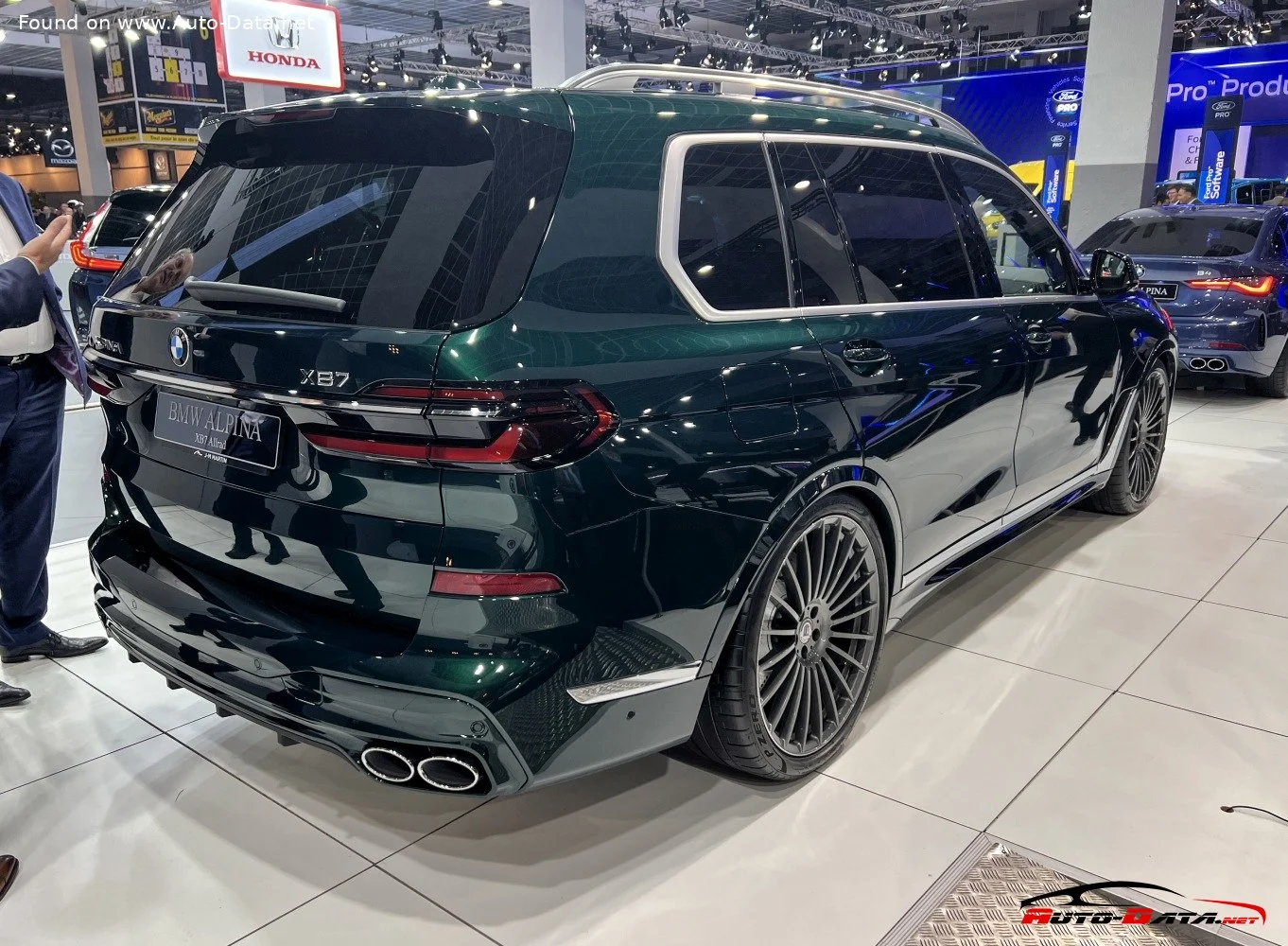 Alpina XB7 4.4 V8 (621 Hp) Mild Hybrid xDrive Switch-Tronic2022 - 2024 thumbnail 3
