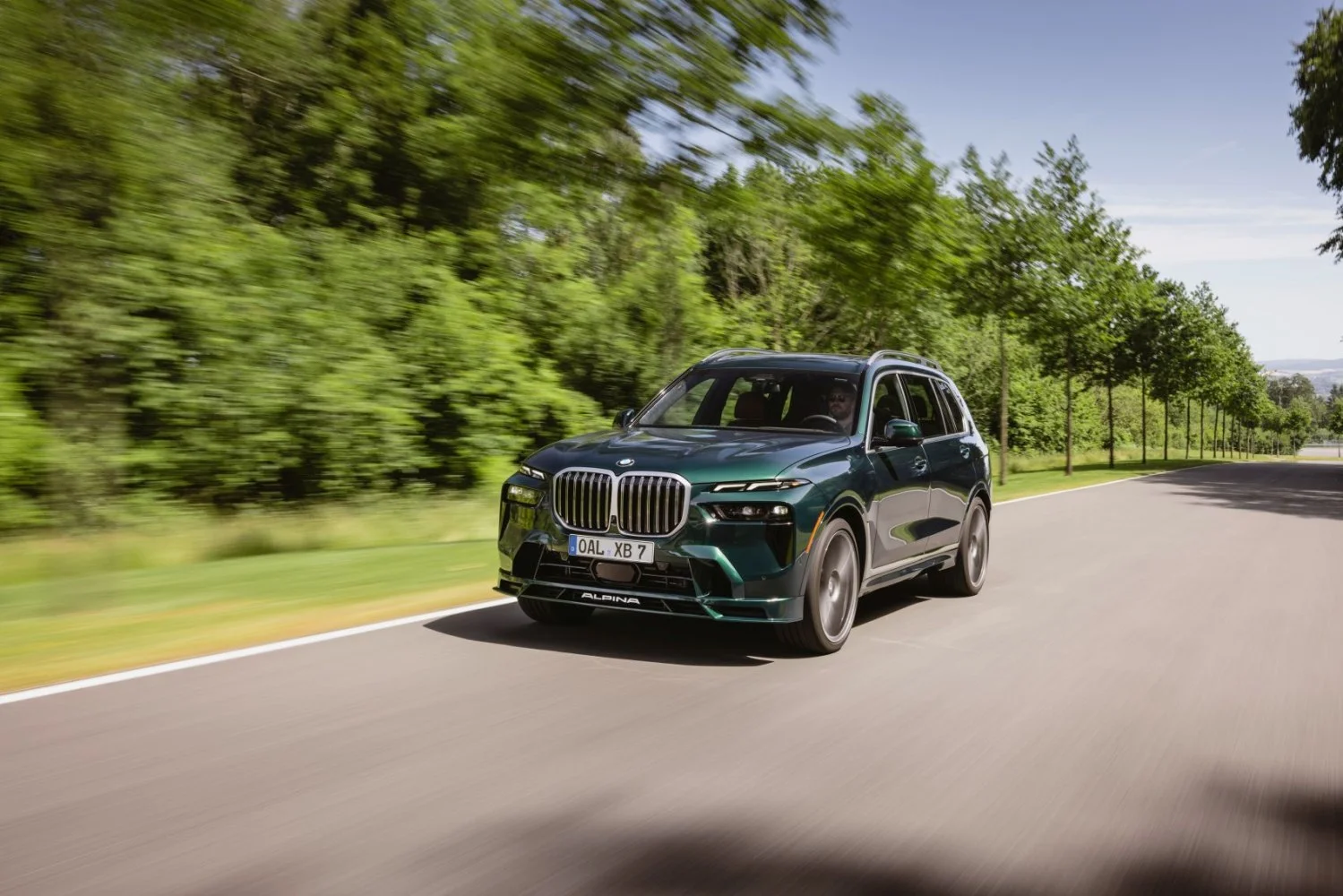 Alpina XB7 4.4 V8 (621 Hp) Mild Hybrid xDrive Switch-Tronic2022 - 2024 thumbnail 7
