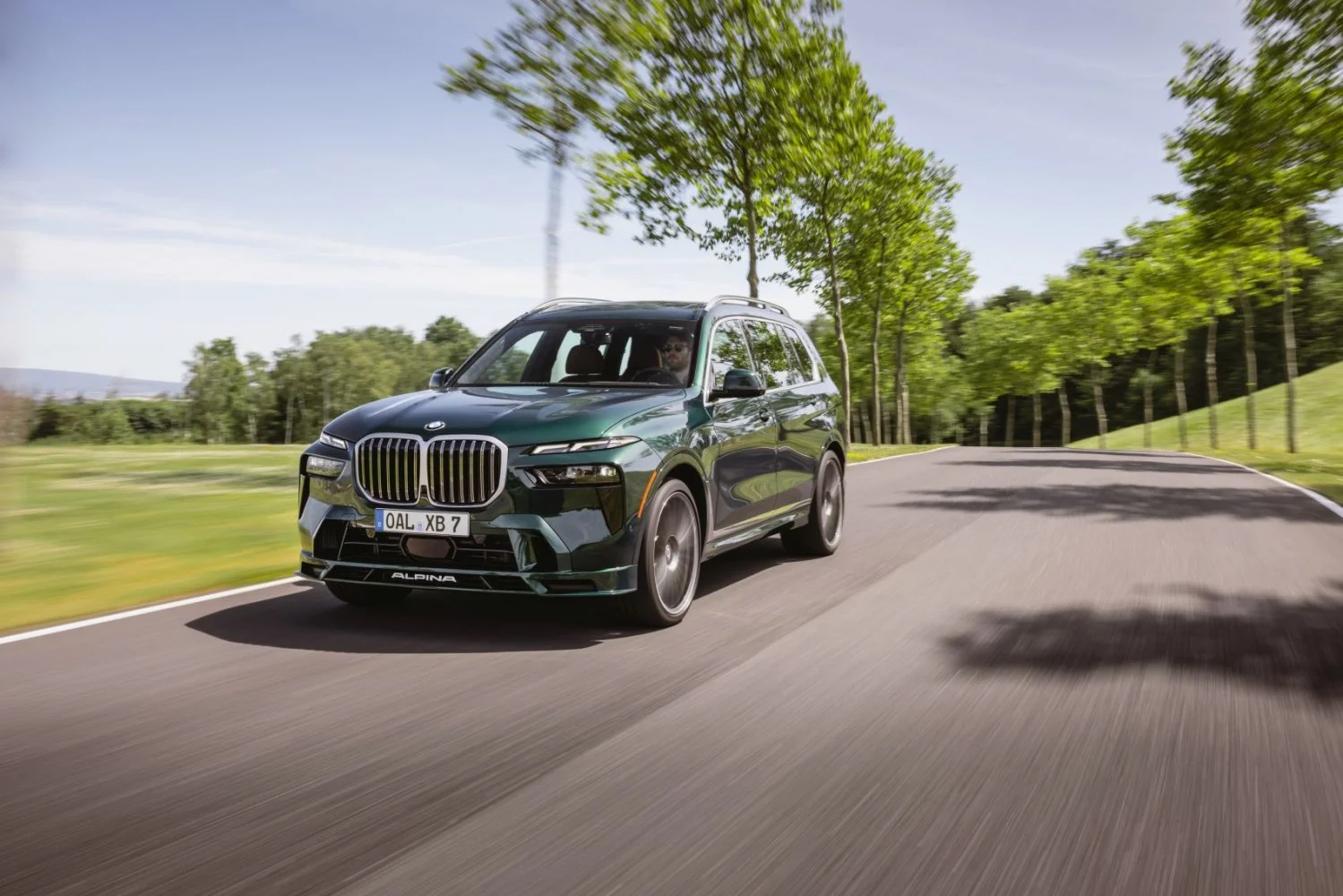 Alpina XB7 4.4 V8 (621 Hp) Mild Hybrid xDrive Switch-Tronic2022 - 2024 thumbnail 8