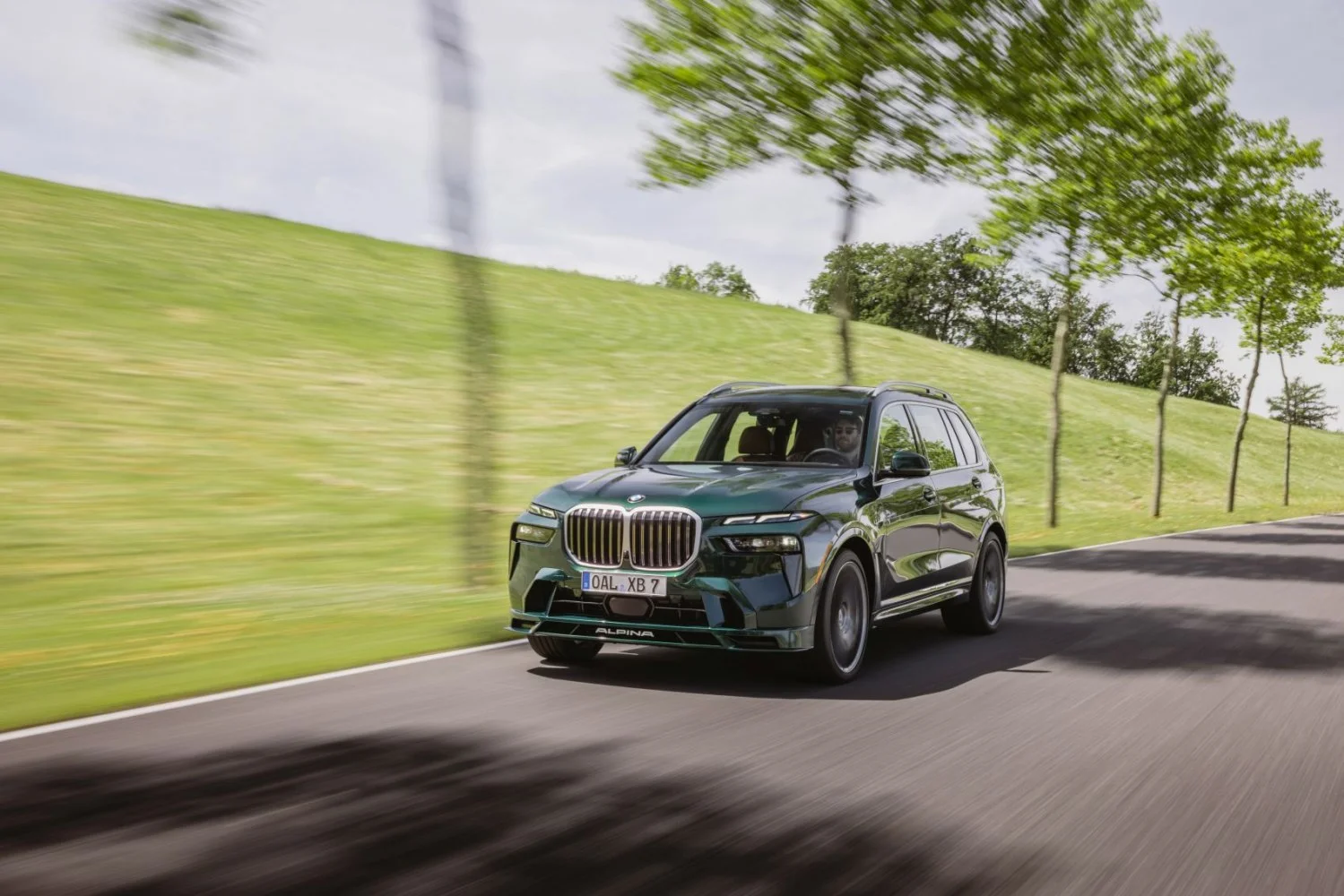 Alpina XB7 4.4 V8 (621 Hp) Mild Hybrid xDrive Switch-Tronic2022 - 2024 thumbnail 10