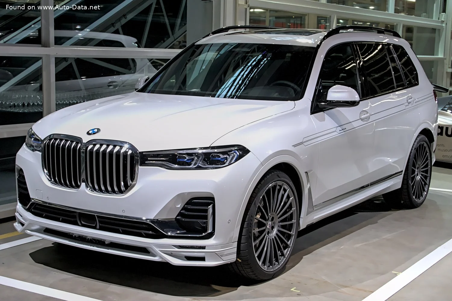 Alpina XB7 4.4 V8 (621 Hp) xDrive Switch-Tronic2020 - 2022 thumbnail 16