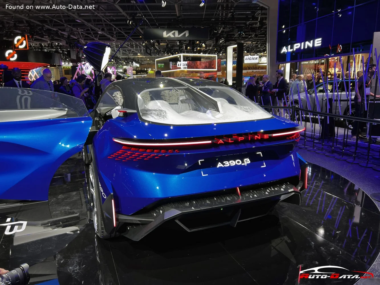 Alpine A390 Alpine A390_β concept thumbnail 5