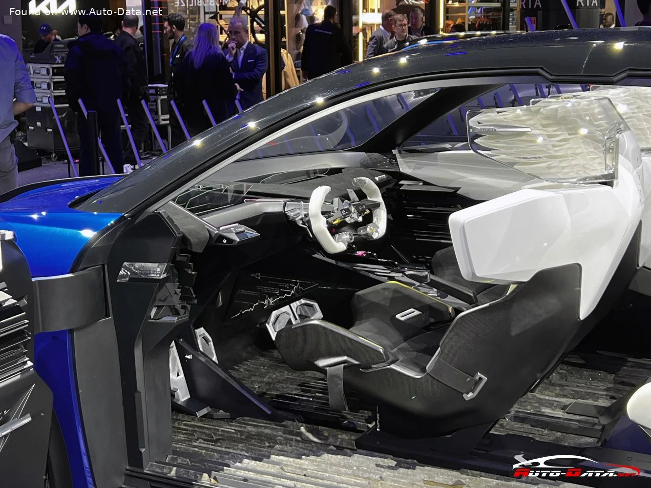 Alpine A390 Alpine A390_β concept thumbnail 7