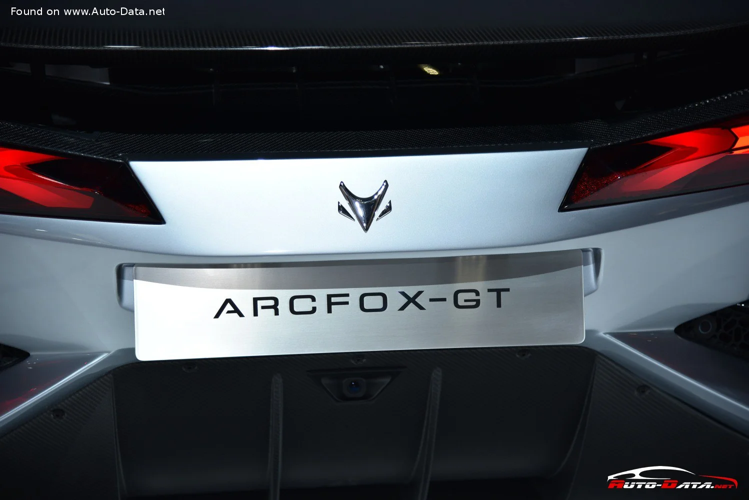 Arcfox GT 85 kWh (1600 Hp) 4WD2019 - thumbnail 12