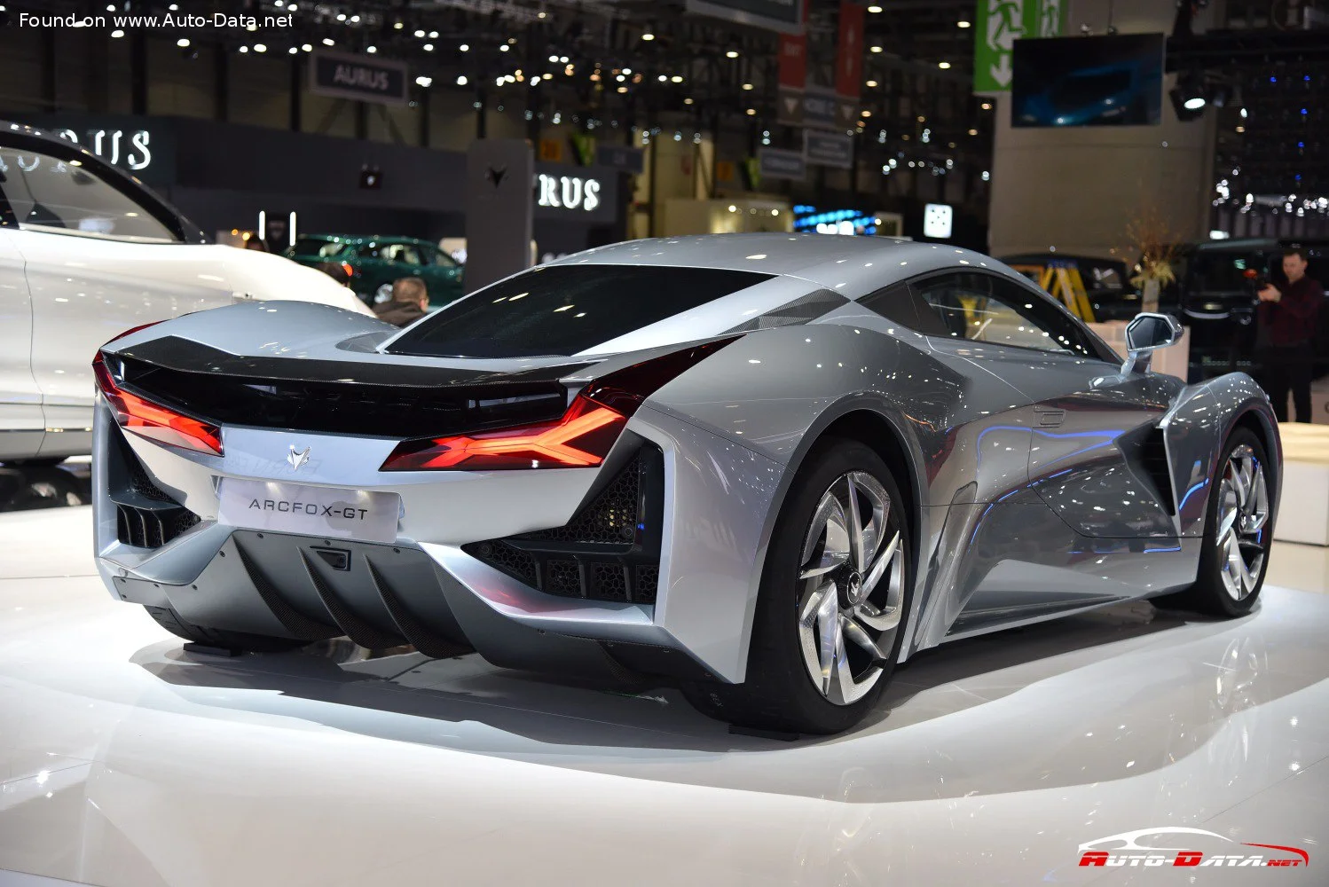Arcfox GT 85 kWh (1600 Hp) 4WD2019 - thumbnail 3