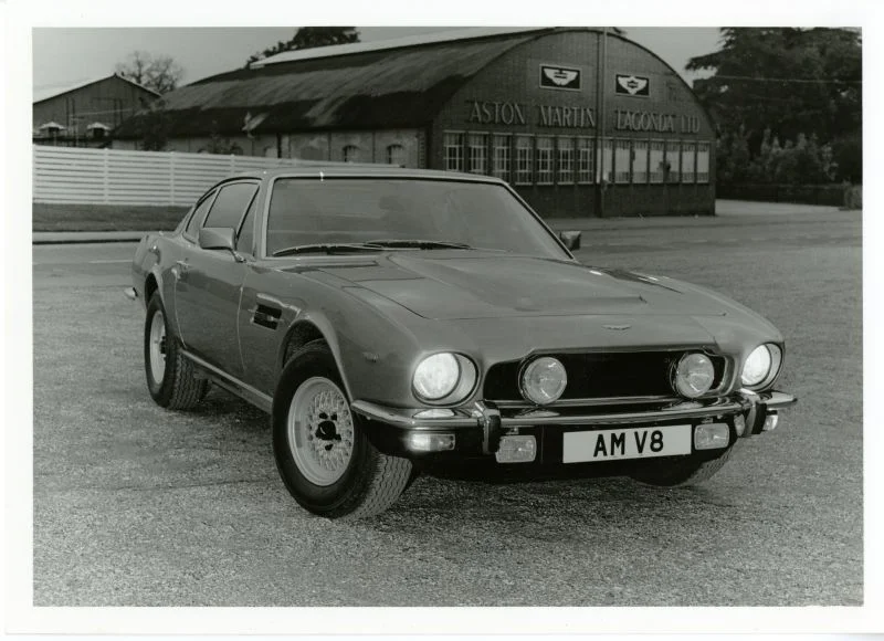 Aston Martin AMV8 5.3 (438 Hp)1972 - 1986 thumbnail 14