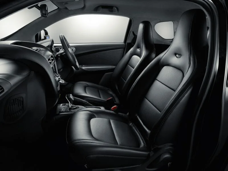 Aston Martin Cygnet 1.33 Dual VVT-i (98 Hp)2011 - 2013 thumbnail 4