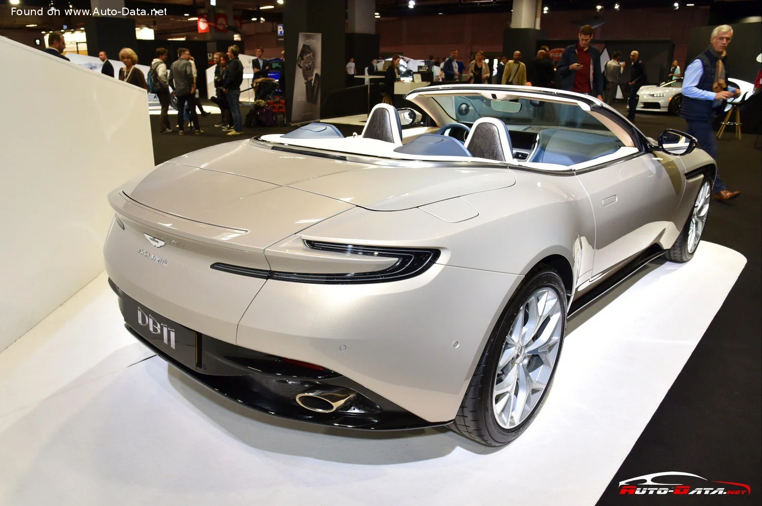 Aston Martin DB11 4.0 V8 (510 Hp) Automatic2018 - 2021 thumbnail 12