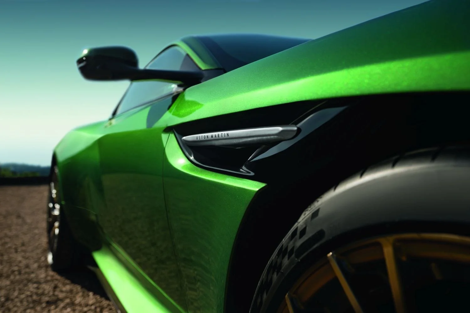 Aston Martin DB12 4.0 V8 (680 Hp) Automatic2023 - thumbnail 12