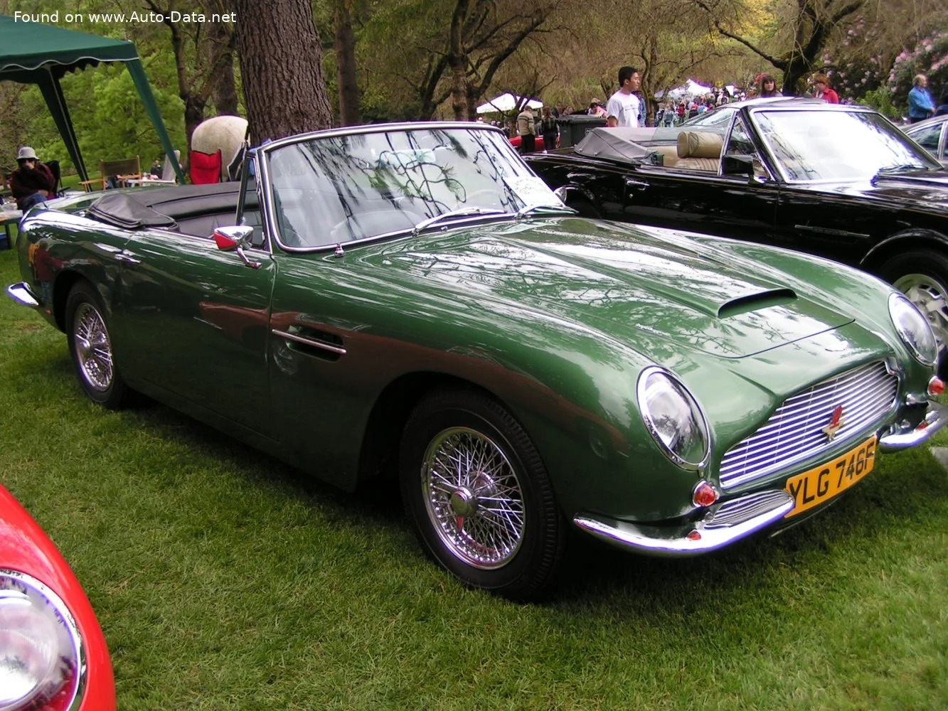 Aston Martin DB6 4.0 (286 Hp)1966 - 1969 thumbnail 8