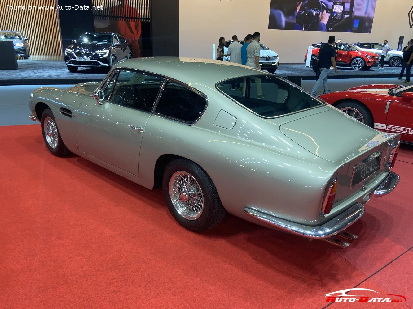 Aston Martin DB6 4.0 (286 Hp)1965 - 1969 thumbnail 15