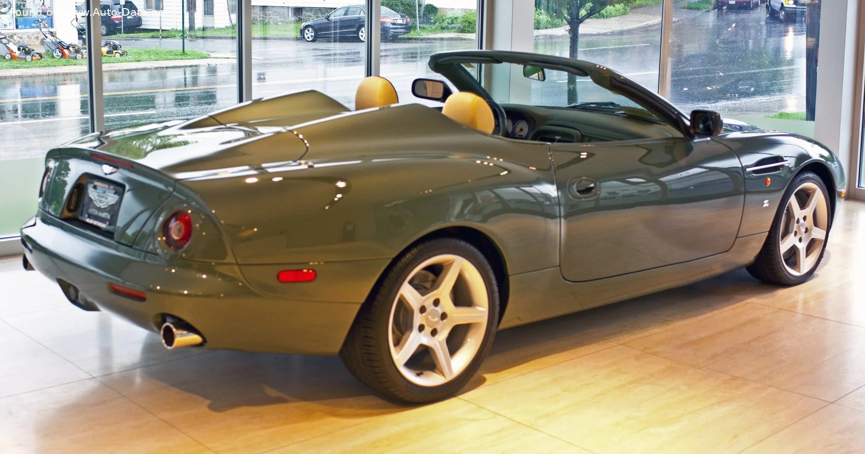 Aston Martin DB7 5.9 V12 (426 Hp) Automatic2002 - 2004 thumbnail 9