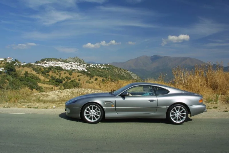 Aston Martin DB7 5.9i V12 48V (420 Hp)1999 - 1999 thumbnail 11
