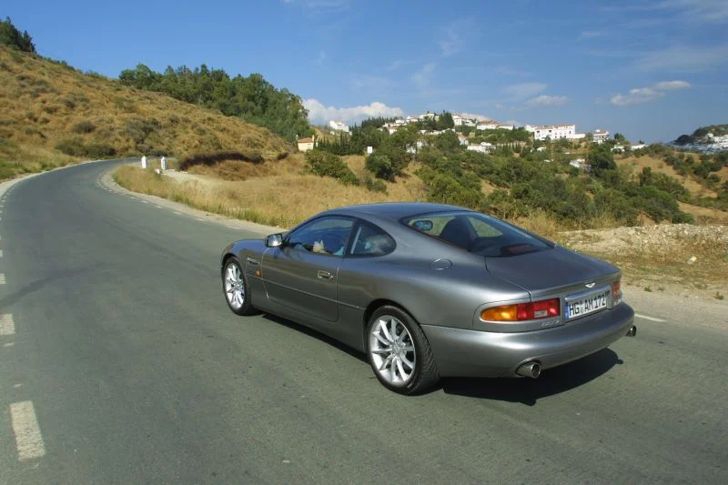 Aston Martin DB7 5.9i V12 48V (420 Hp)1999 - 1999 thumbnail 12