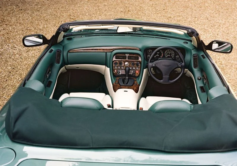 Aston Martin DB7 3.2 (360 Hp)1996 - 1999 thumbnail 4