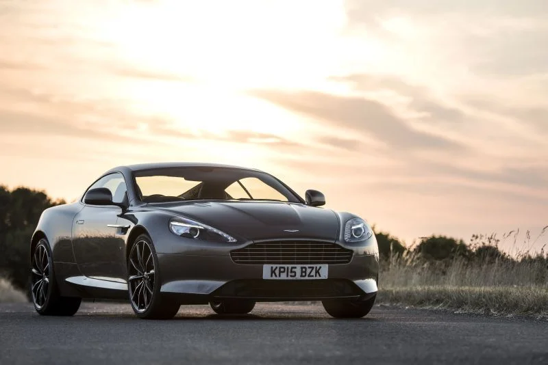Aston Martin DB9 6.0 V12 (547 Hp) Automatic2015 - 2016 - 1
