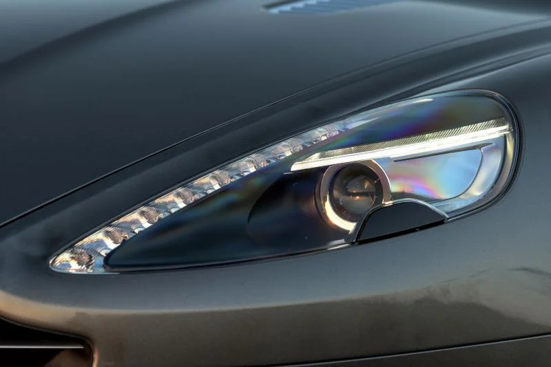 Aston Martin DB9 6.0 V12 (547 Hp) Automatic2015 - 2016 thumbnail 14