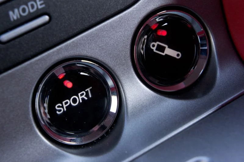 Aston Martin DB9 6.0 V12 (517 Hp) Automatic2012 - 2015 thumbnail 10