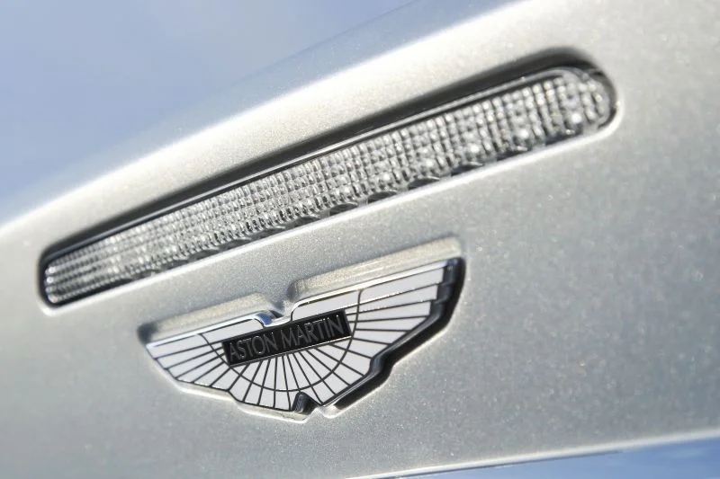 Aston Martin DBS 5.9 (517 Hp)2009 - 2012 thumbnail 16