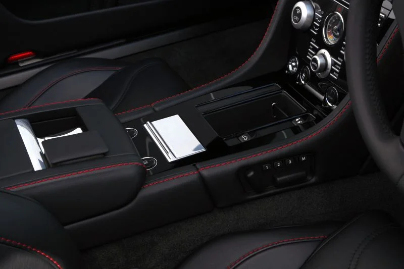 Aston Martin DBS 5.9 (517 Hp)2009 - 2012 thumbnail 6