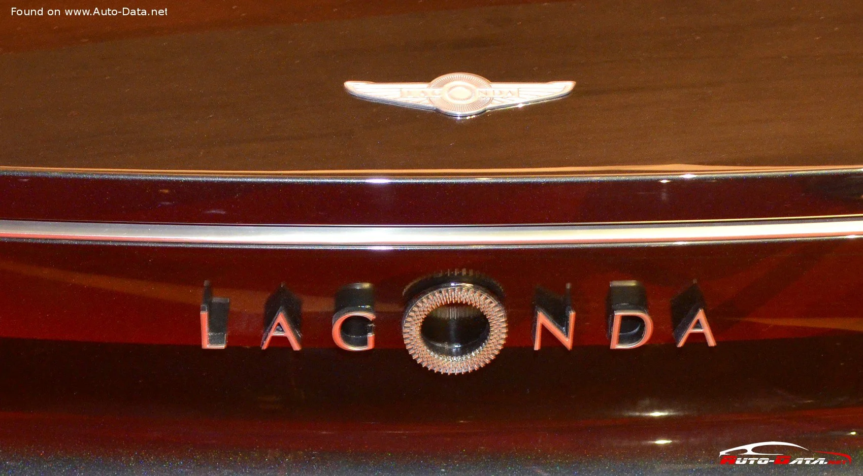 Aston Martin Lagonda Aston Martin Lagonda Vision Concept thumbnail 13