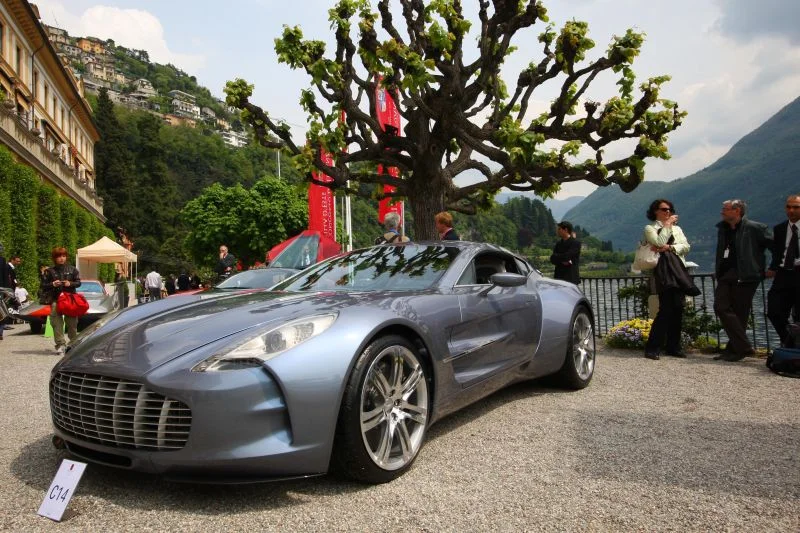 Aston Martin One-77 7.3 V12 (760 Hp) Automatic2009 - 2012 - 1