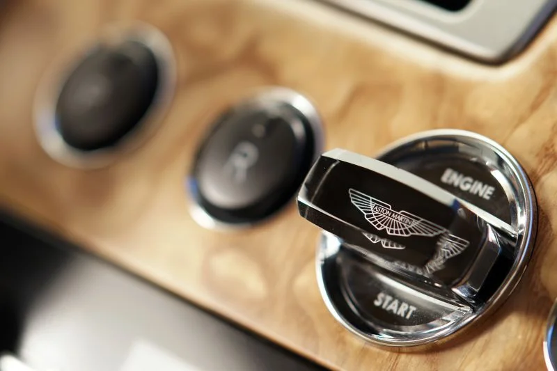 Aston Martin Rapide 6.0 V12 (476 Hp) Automatic2010 - 2013 thumbnail 17