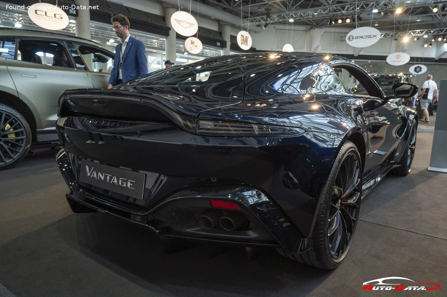 Aston Martin V8 Vantage 4.0 V8 (510 Hp) Automatic2017 - 2024 thumbnail 4