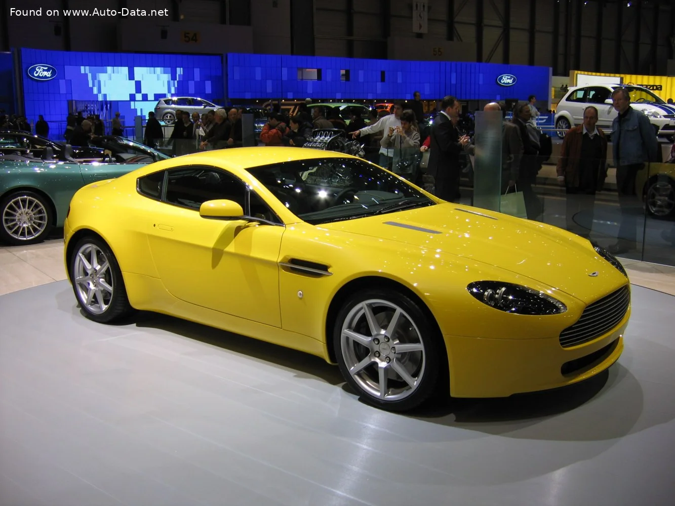 Aston Martin V8 Vantage 4.3 i V8 32V (385 Hp)2005 - 2008 thumbnail 3