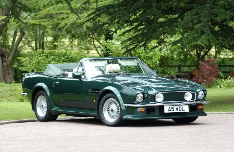 Aston Martin V8 Vantage 5.3 (340 Hp)1977 - 1989 - 1