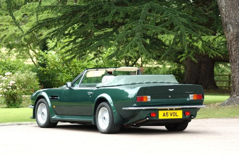 Aston Martin V8 Vantage 5.3 (340 Hp)1977 - 1989 thumbnail 2