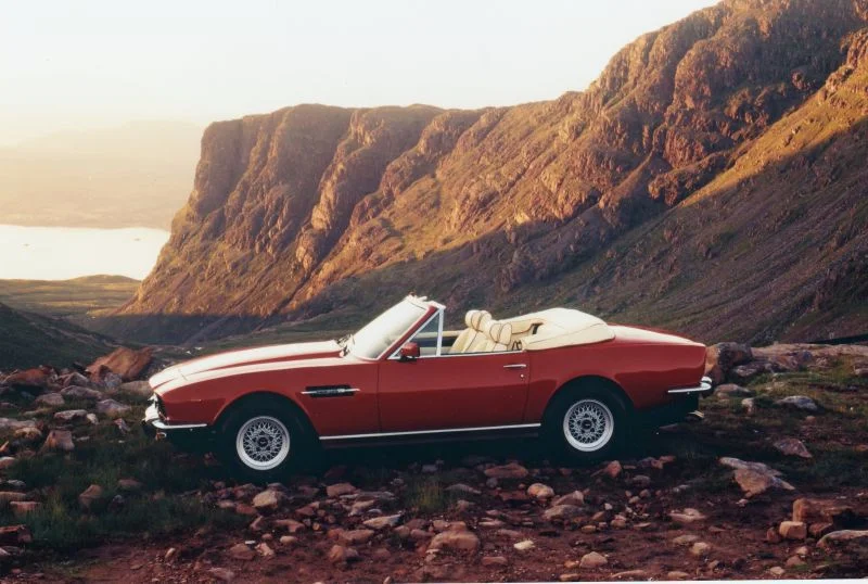 Aston Martin V8 Vantage 5.3 (340 Hp)1977 - 1989 thumbnail 6