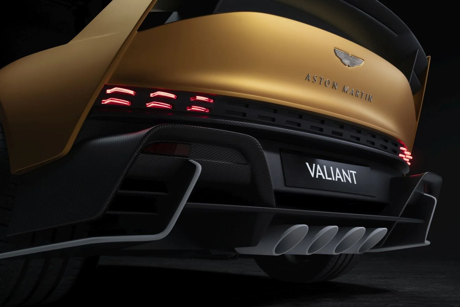 Aston Martin Valiant Aston Martin Valiant thumbnail 6