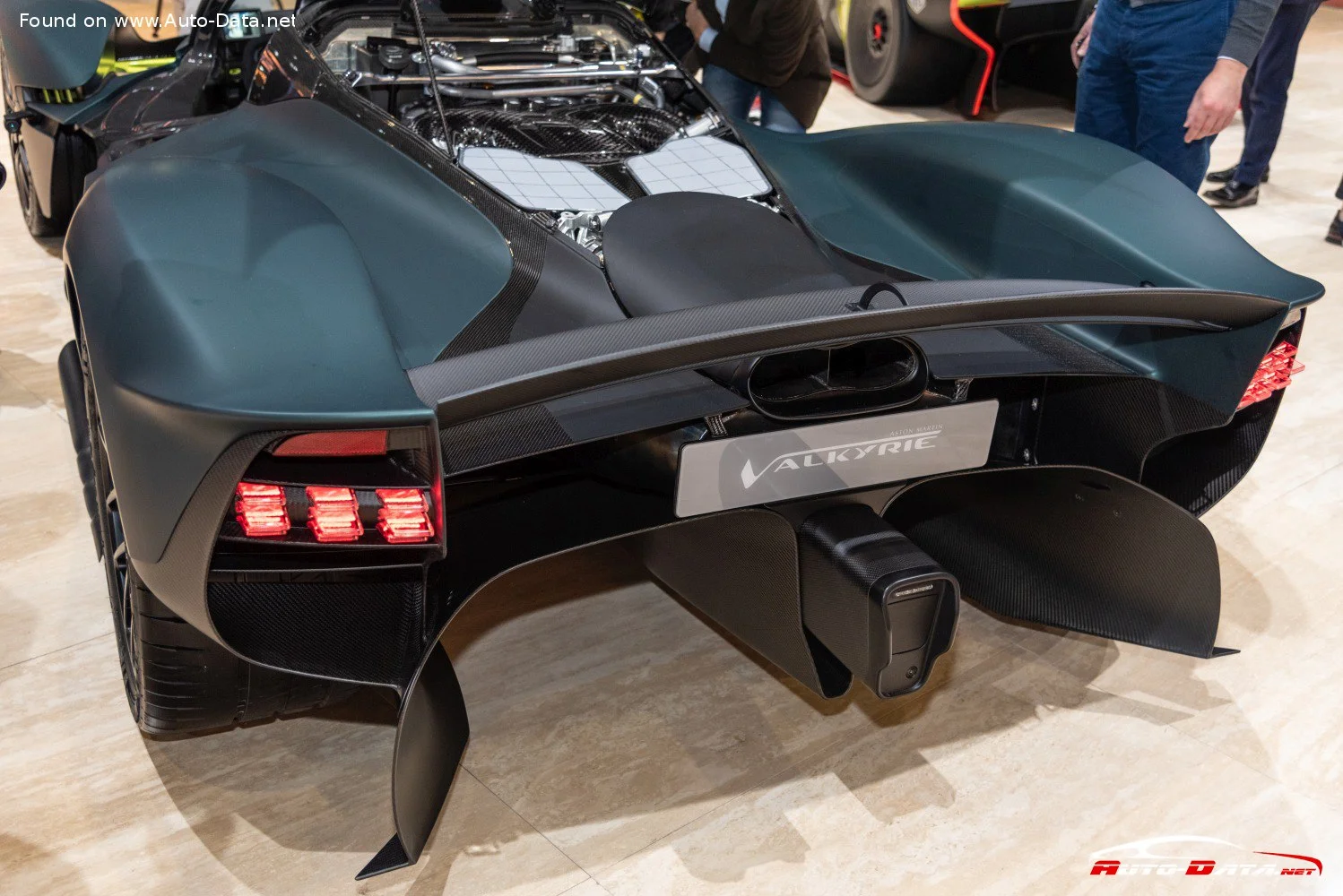 Aston Martin Valkyrie Aston Martin Valkyrie thumbnail 12