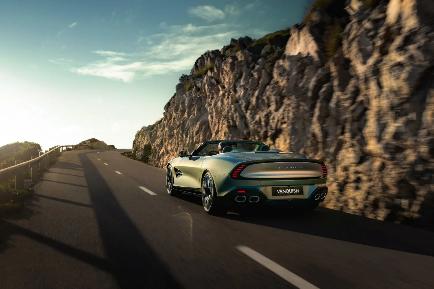 Aston Martin Vanquish 5.2 V12 (835 Hp) ZF2025 - thumbnail 2
