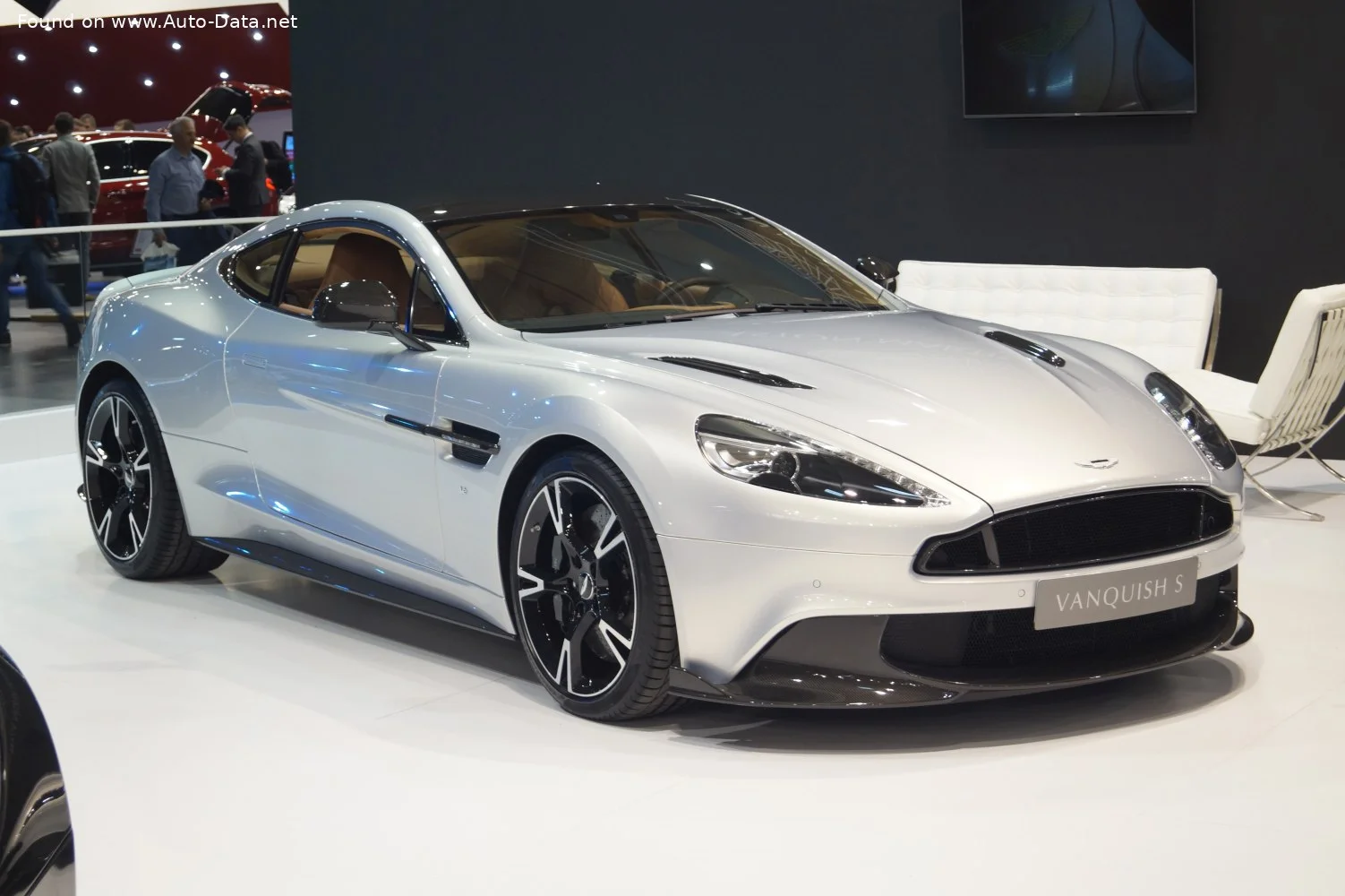 Aston Martin Vanquish 6.0 V12 (603 Hp) Touchtronic2016 - 2018 thumbnail 9