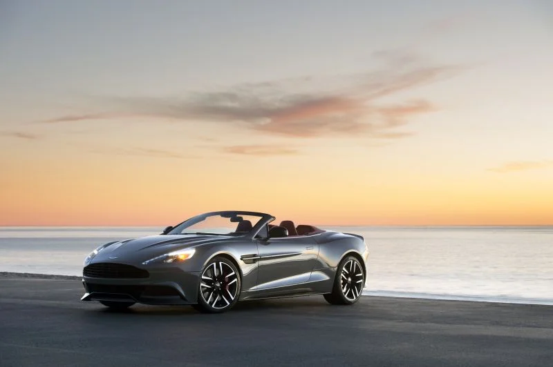 Aston Martin Vanquish 6.0 V12 (573 Hp) Automatic2013 - 2014 thumbnail 14