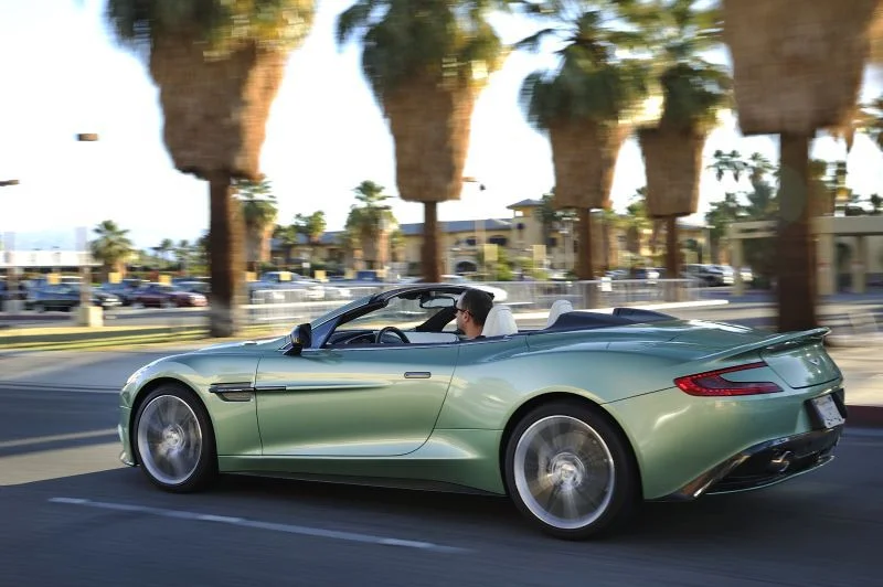 Aston Martin Vanquish 6.0 V12 (573 Hp) Automatic2013 - 2014 thumbnail 7