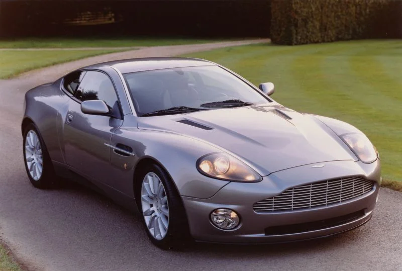 Aston Martin Vanquish 6.0 V12 (466 Hp) Automatic2001 - 2004 thumbnail 13
