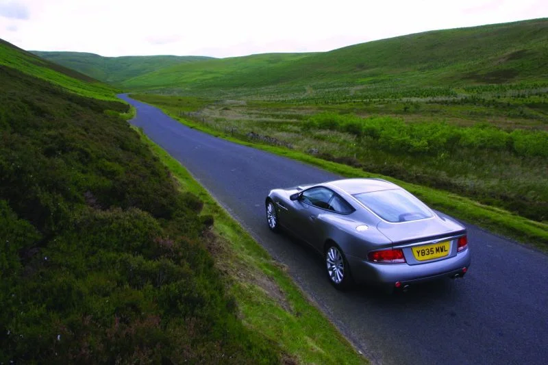 Aston Martin Vanquish 6.0 V12 (466 Hp) Automatic2001 - 2004 thumbnail 17
